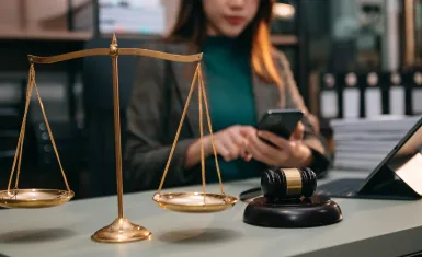 Судебный пристав не выходит на связь: комплексное руководство по установлению контакта и правовые методы борьбы с бездействием должностных лиц